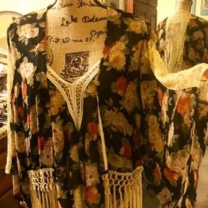 2 piece Miss Me fringe overlay and top